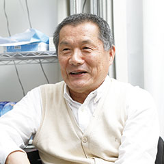 伊勢真一氏